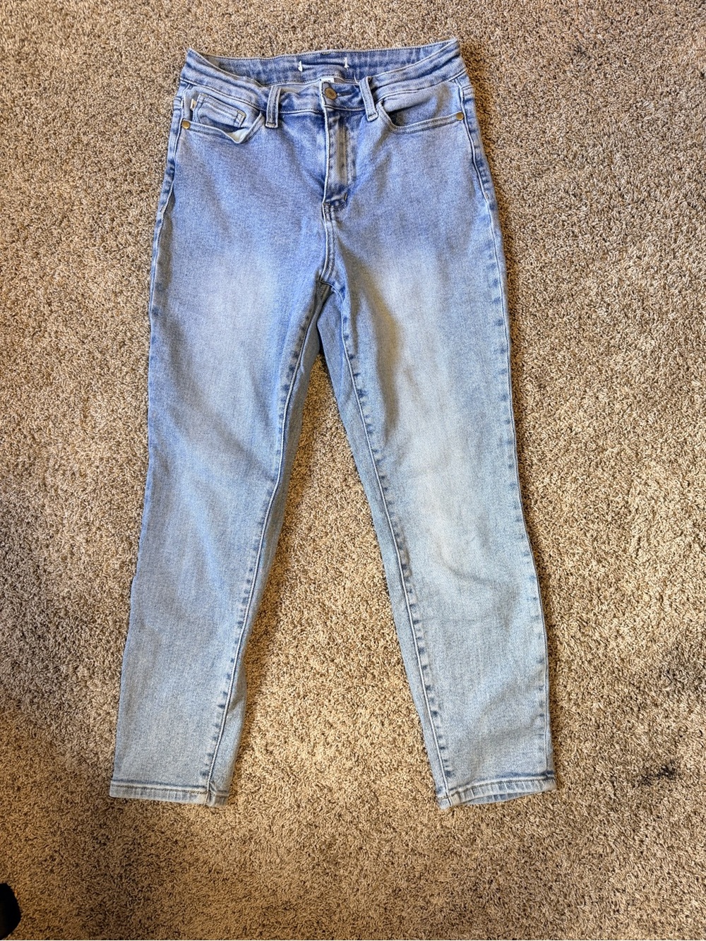 Judy Blue Light Wash Straight Leg Women's Jeans
